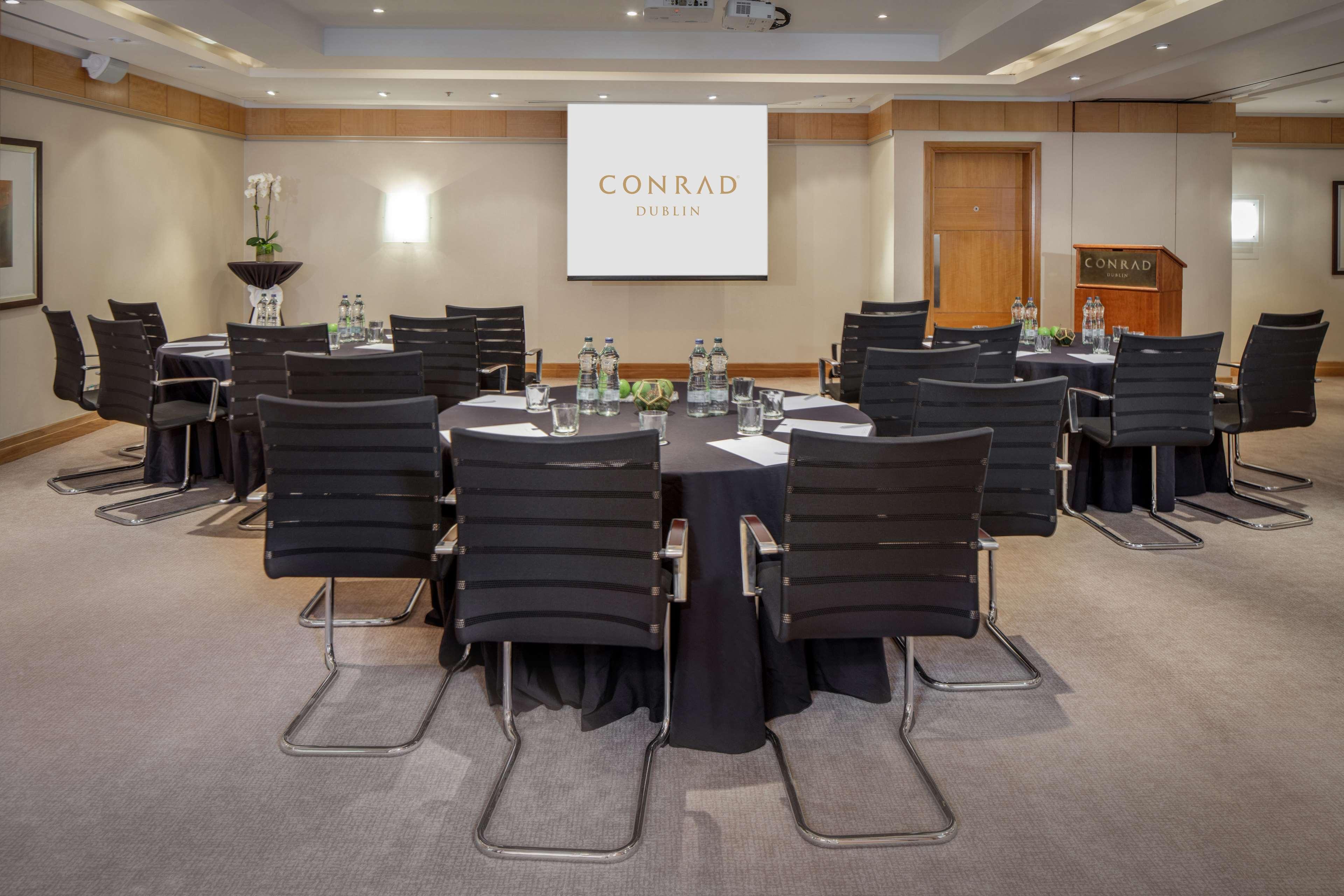 Conrad Dublin Hotel Exterior foto